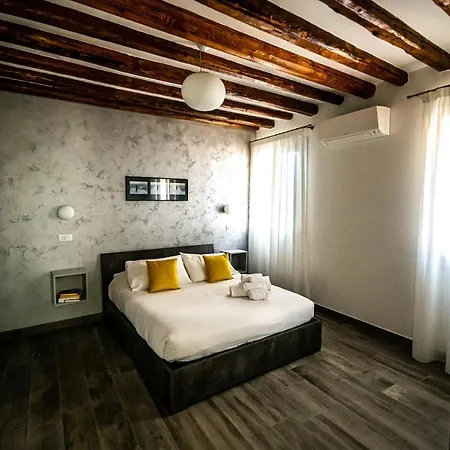 Yellow Garden Apartment